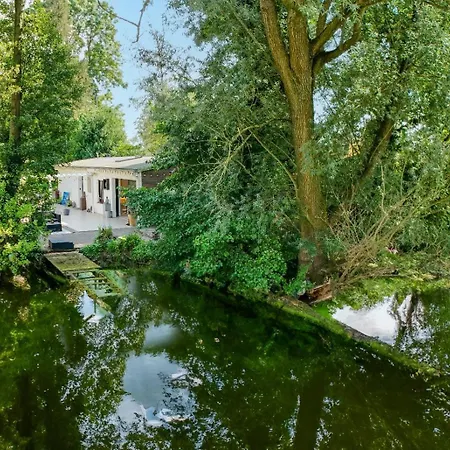 Haus Am See Apartment